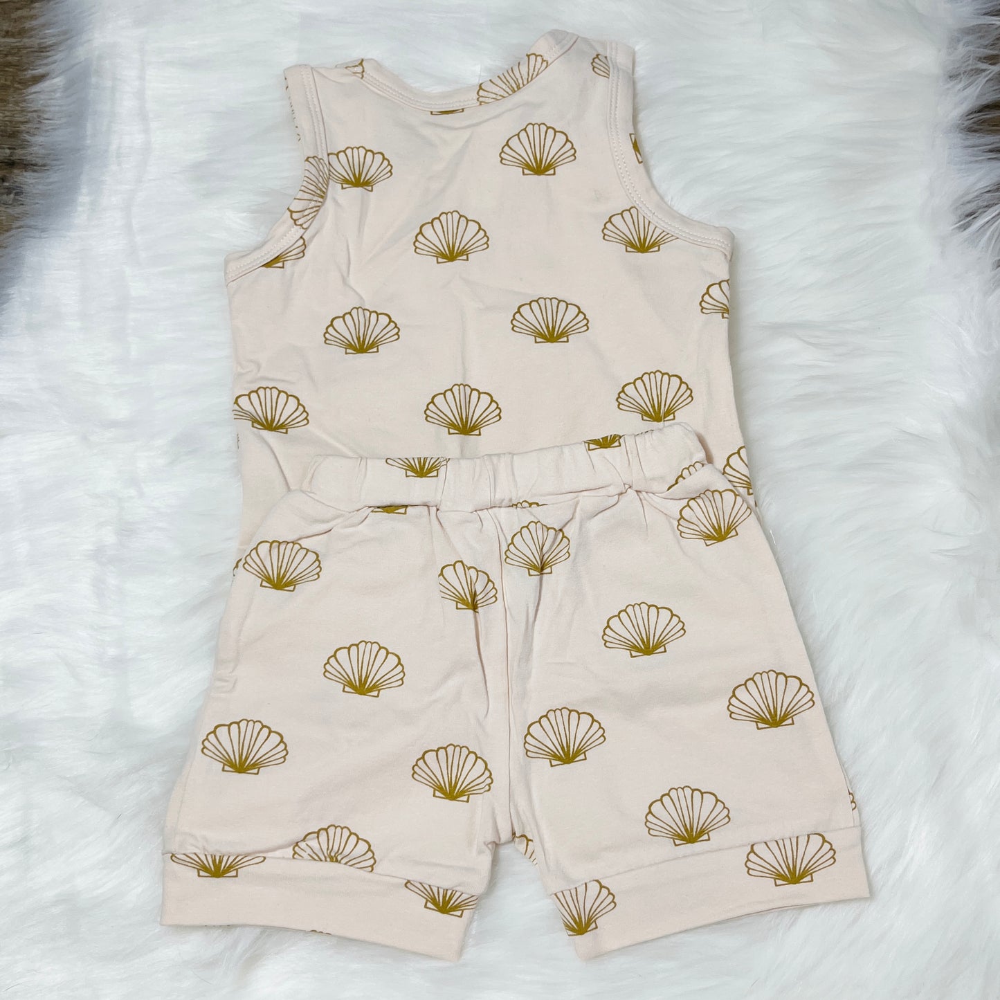 Clamshells Boys Short Set